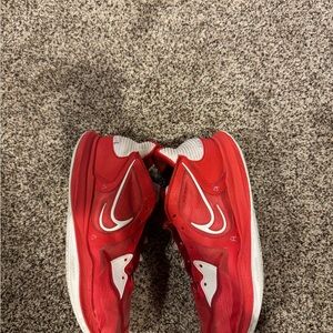 Nike Kyrie 7 low men’s size 11.5 (45” laces included)